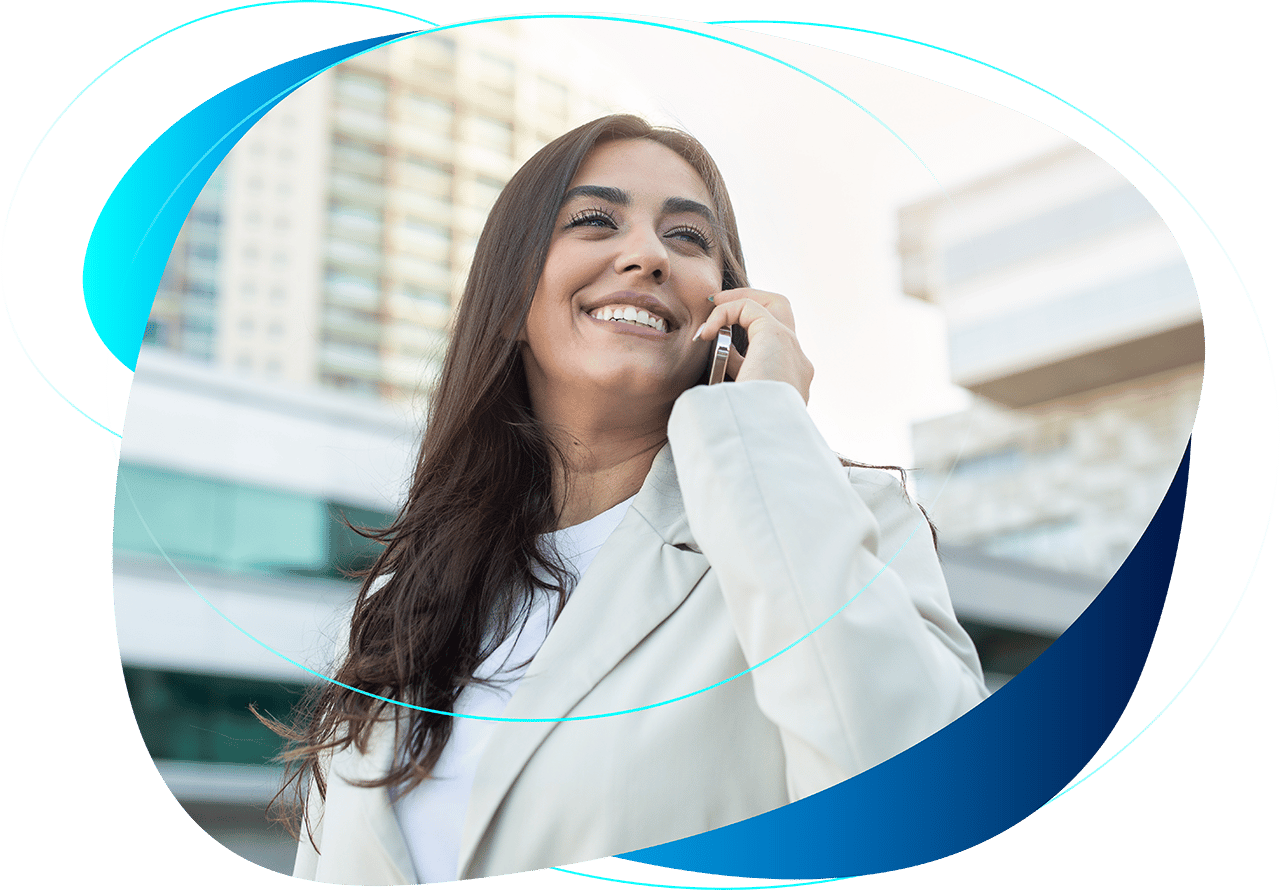 voiceland-real-state-agent-hero-section-mobile-app